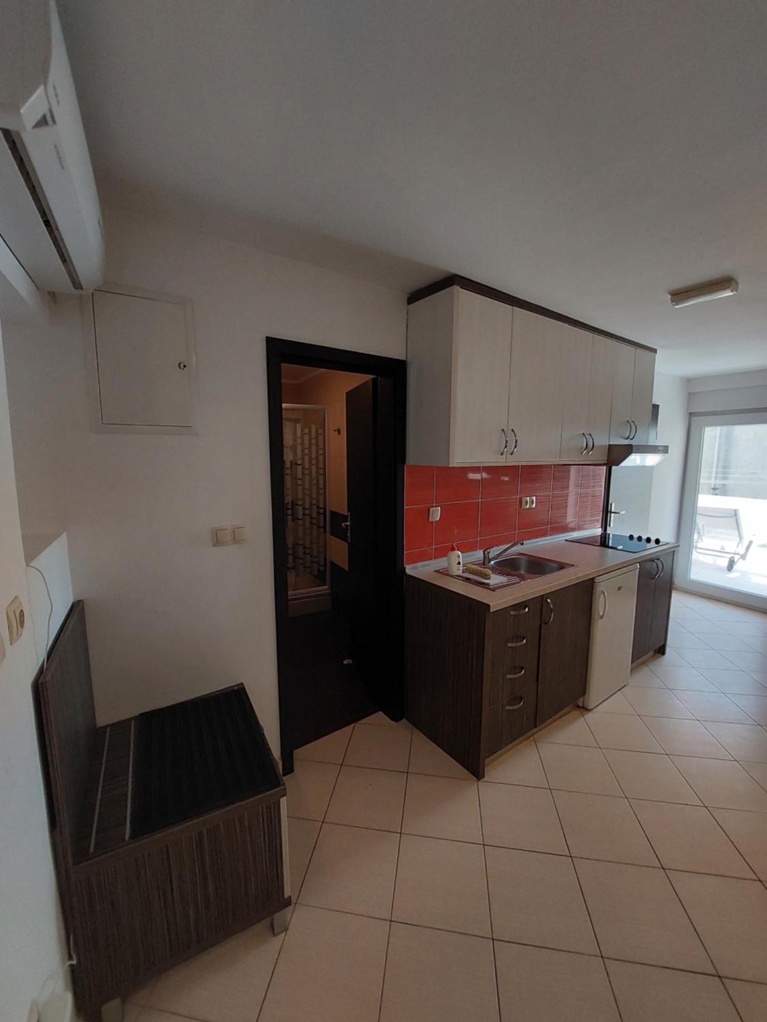 Holiday Baška Voda Habitación foto